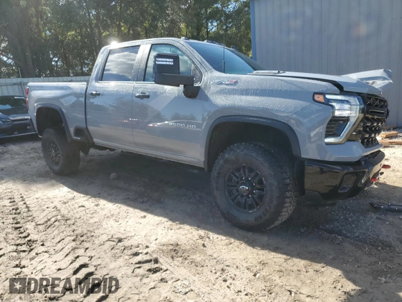 2025 Chevrolet Silverado 3500HD High Country with VIN 1GC4KYEY5SF156687, listed as a Copart auction lot 83907844 with 0 mi miles and Non Repairable. Bid and sale history available at carsss.com. Image 4.