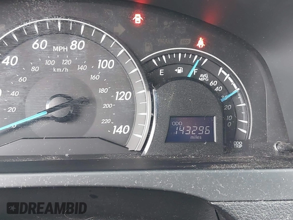 2015 Toyota Camry XLE with VIN 4T4BF1FKXFR472201, listed as a IAAI auction lot 41883944 with 143,296 mi miles and . Bid and sale history available at DreamBid. Image 16.