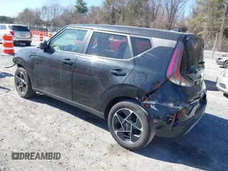 2023 Kia Soul EX with VIN KNDJ33AU7P7846870, listed as a IAAI auction lot 41771580 with 42,842 mi miles. Bid and sale history available at carsss.com. Image 3.