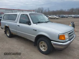 1997 Ford Ranger XL with VIN 1FTCR10U8VPA00709, listed as a IAAI auction lot 42071941 with 153,501 mi miles. Bid and sale history available at carsss.com. Image 1.