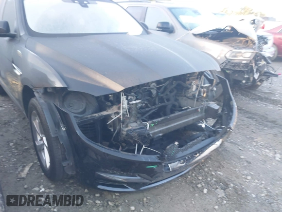 2017 Jaguar F-Pace 35t Premium with VIN SADCJ2BV3HA097669, listed as a IAAI auction lot 41851768 with 89,369 mi miles and . Bid and sale history available at DreamBid. Image 6.