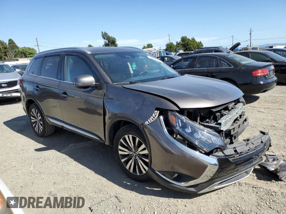 2020 Mitsubishi Outlander SE with VIN JA4AD3A37LZ046132, listed as a Copart auction lot 58826005 with 285,842 mi miles and Salvage title. Bid and sale history available at DreamBid. Image 4.