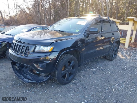 2015 Jeep Grand Cherokee Altitude with VIN 1C4RJFAG6FC796571, listed as a IAAI auction lot 41258471 with 104,049 mi miles. Bid and sale history available at carsss.com. Image 2.