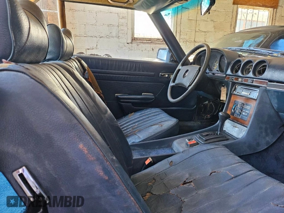 1979 Mercedes-Benz SL with VIN 10704412051659, listed as a Copart auction lot 76422164 with 106,278 mi miles and Clean title. Bid and sale history available at DreamBid. Image 5.