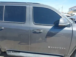 2022 Jeep Wagoneer Series II с VIN 1C4SJUBT5NS117850, выставлен на аукционе IAAI как лот 41835349 с пробегом 94 358 миль миль и . История ставок и продаж доступна на DreamBid. Изображение 13.