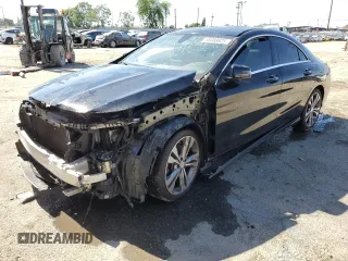 2018 Mercedes-Benz CLA 250 z VIN WDDSJ4EBXJN509885, wystawiony jako Copart lot #58088825 z przebiegiem Nie podano mil oraz Szkoda całkowita • Salvage title. Historia ofert i sprzedaży dostępna na DreamBid. Obrazek 1.
