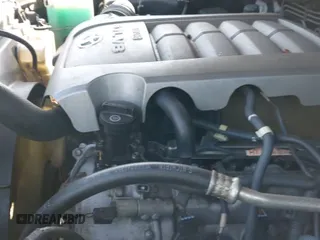 2010 Toyota Tundra Limited z VIN 5TFFY5F14AX093596, wystawiony jako IAAI lot #41589693 z przebiegiem 210 963 mil mil oraz . Historia ofert i sprzedaży dostępna na DreamBid. Obrazek 20.