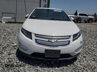 2014 Chevrolet Volt with VIN 1G1RE6E4XEU173377, listed as a Copart auction lot 57187855 with 106,663 mi miles and Clean Title. Bid and sale history available at DreamBid. Image 5.