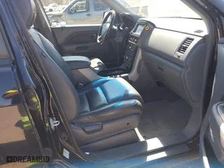 2008 Honda Pilot EX-L with VIN 5FNYF18718B020246, listed as a IAAI auction lot 41780314 with 184,609 mi miles. Bid and sale history available at carsss.com. Image 5.