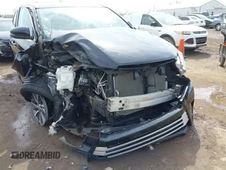 2019 Toyota Highlander SE with VIN 5TDJZRFH6KS716980, listed as a IAAI auction lot 42020293 with Not provided miles and . Bid and sale history available at DreamBid. Image 6.