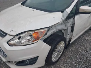 2016 Ford C-Max SEL with VIN 1FADP5BU4GL107223, listed as a IAAI auction lot 42174210 with 116,775 mi miles and . Bid and sale history available at DreamBid. Image 6.