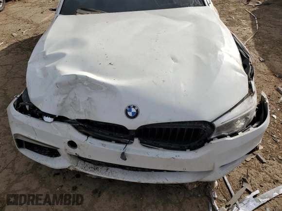 2019 BMW 5 Series M550i xDrive with VIN WBAJB9C58KB287991, listed as a Copart auction lot 53206135 with Not provided miles and Salvage title. Bid and sale history available at DreamBid. Image 13.