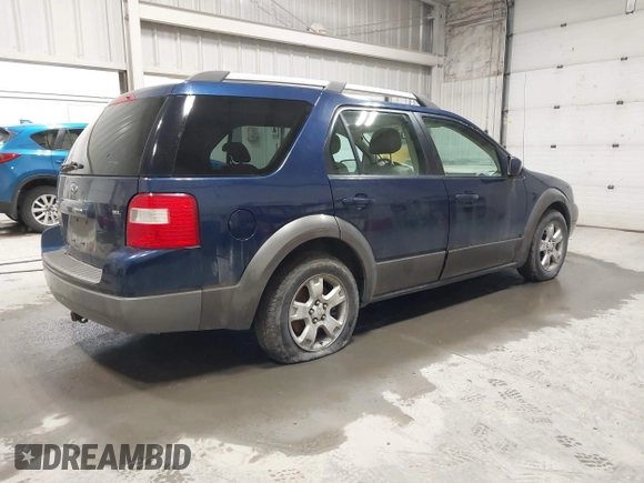 2006 Ford Freestyle SEL with VIN 1FMZK051X6GA51407, listed as a IAAI auction lot 42234312 with Not provided miles and . Bid and sale history available at DreamBid. Image 4.
