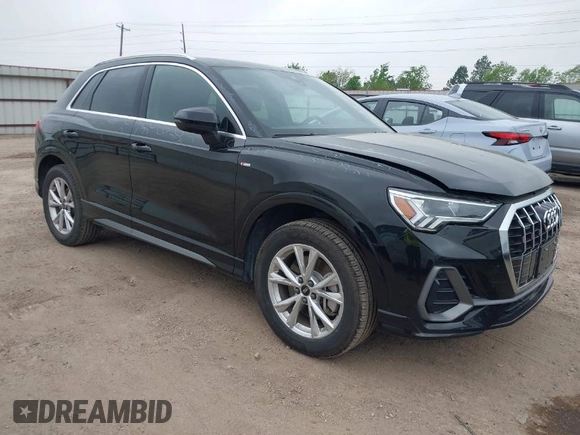 2023 Audi Q3 S line Premium z VIN WA1DECF30P1140909, wystawiony jako IAAI lot #41934943 z przebiegiem 42 947 mil mil oraz . Historia ofert i sprzedaży dostępna na DreamBid. Obrazek 1.