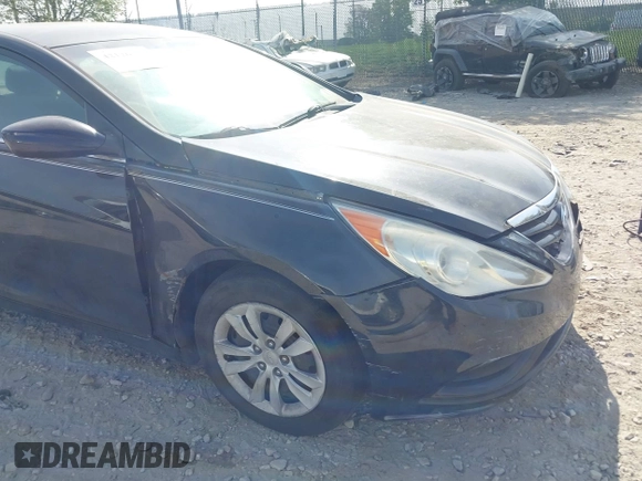 2011 Hyundai Sonata GLS with VIN 5NPEB4AC3BH158080, listed as a IAAI auction lot 42126511 with 176,000 mi miles and . Bid and sale history available at carsss.com. Image 13.