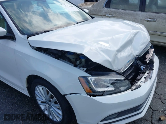 2016 Volkswagen Jetta SEL z VIN 3VWL07AJ0GM376263, wystawiony jako IAAI lot #42728100 z przebiegiem 213 315 mil mil oraz . Historia ofert i sprzedaży dostępna na DreamBid. Obrazek 17.