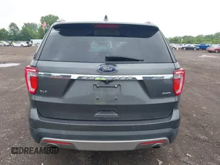 2017 Ford Explorer XLT z VIN 1FM5K8D85HGA57257, wystawiony jako IAAI lot #42439133 z przebiegiem 253 750 mil mil oraz . Historia ofert i sprzedaży dostępna na DreamBid. Obrazek 16.