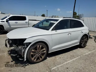 2019 Audi SQ5 Premium Plus with VIN WA1B4AFY4K2065113, listed as a Copart auction lot 54345894 with 32,201 mi miles and Salvage Title. Bid and sale history available at DreamBid. Image 1.