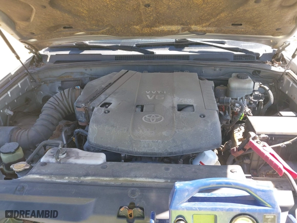 2005 Toyota 4Runner SR5 with VIN JTEBU14R250061123, listed as a IAAI auction lot 41831373 with 118,090 mi miles. Bid and sale history available at carsss.com. Image 10.