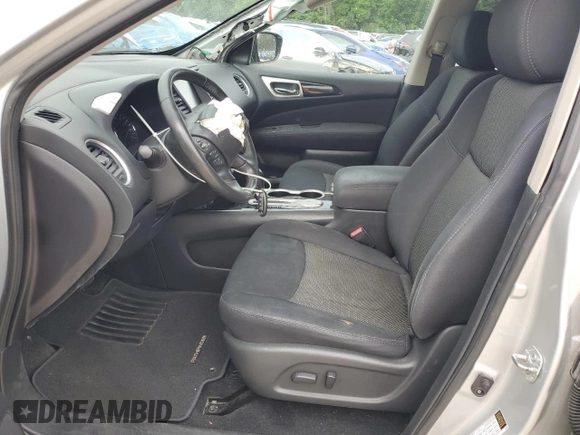 2017 Nissan Pathfinder SV z VIN 5N1DR2MN2HC639897, wystawiony jako Copart lot #52294365 z przebiegiem 168 435 mil mil oraz Szkoda całkowita • Salvage title. Historia ofert i sprzedaży dostępna na DreamBid. Obrazek 7.