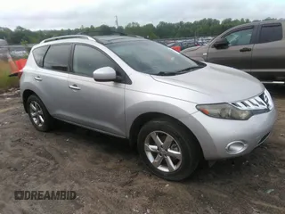 2010 Nissan Murano S z VIN JN8AZ1MU9AW021090, wystawiony jako IAAI lot #42107216 z przebiegiem 179 729 mil mil oraz . Historia ofert i sprzedaży dostępna na DreamBid. Obrazek 1.