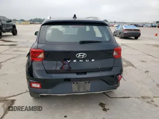 2021 Hyundai Venue SEL z VIN KMHRC8A33MU072942, wystawiony jako Copart lot #57939575 z przebiegiem 25 389 mil mil oraz Szkoda całkowita • Salvage title. Historia ofert i sprzedaży dostępna na DreamBid. Obrazek 6.