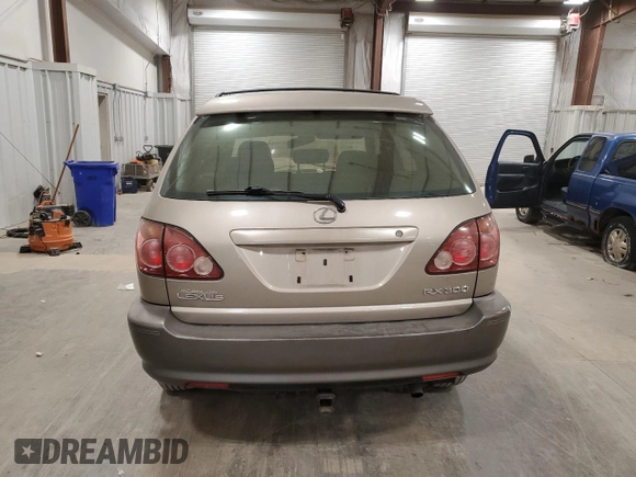 1999 Lexus RX 300 Luxury SUV with VIN JT6HF10U5X0079211, listed as a Copart auction lot 88151925 with 0 mi miles and Non Repairable. Bid and sale history available at carsss.com. Image 6.