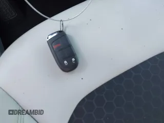 2019 Jeep Compass Latitude с VIN 3C4NJCBB2KT676877, выставлен на аукционе IAAI как лот 40476887 с пробегом Не указан миль и . История ставок и продаж доступна на DreamBid. Изображение 11.