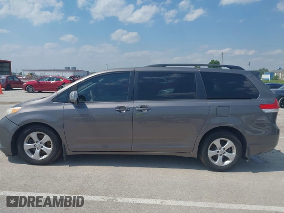 2011 Toyota Sienna LE AAS with VIN 5TDKK3DC7BS136053, listed as a IAAI auction lot 42469966 with 226,907 mi miles and . Bid and sale history available at DreamBid. Image 14.