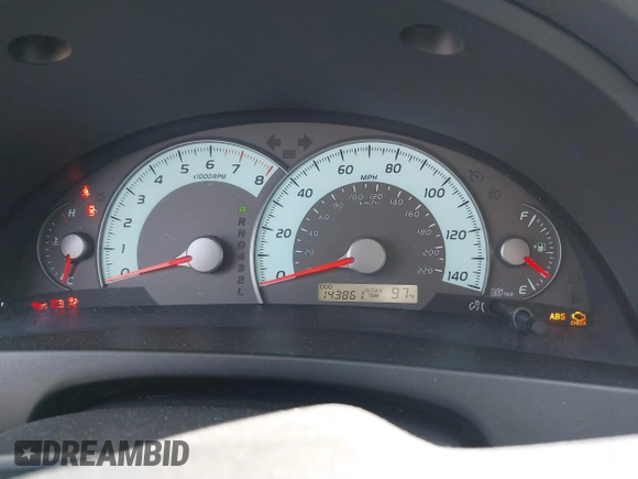 2008 Toyota Camry LE z VIN 4T1BE46K98U764634, wystawiony jako IAAI lot #39122102 z przebiegiem 143 861 mil mil oraz . Historia ofert i sprzedaży dostępna na DreamBid. Obrazek 7.