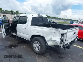 2019 Toyota Tacoma SR с VIN 5TFAX5GN0KX155401, выставлен на аукционе IAAI как лот 42753025 с пробегом 51 913 миль миль и . История ставок и продаж доступна на DreamBid. Изображение 3.