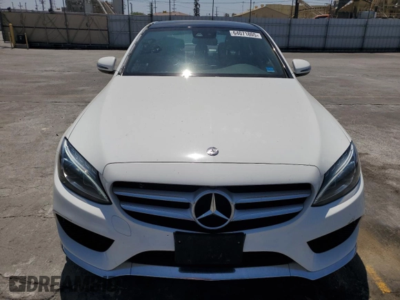 2016 Mercedes-Benz C 300 z VIN 55SWF4JB8GU150979, wystawiony jako Copart lot #64071805 z przebiegiem 37 268 mil mil oraz Szkoda całkowita • Salvage title. Historia ofert i sprzedaży dostępna na DreamBid. Obrazek 5.