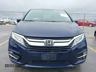 2018 Honda Odyssey Touring with VIN 5FNRL6H85JB001501, listed as a IAAI auction lot 41911497 with 92,407 mi miles. Bid and sale history available at carsss.com. Image 17.