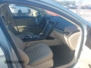 2013 Ford Fusion SE Hybrid with VIN 3FA6P0LU6DR111815, listed as a IAAI auction lot 42809852 with 150,721 mi miles and . Bid and sale history available at DreamBid. Image 5.