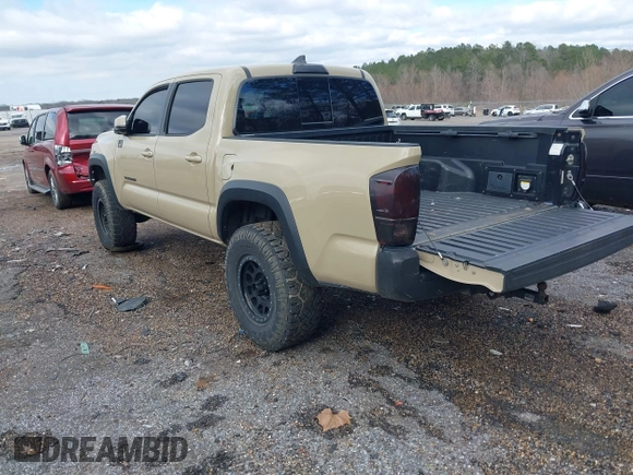 2017 Toyota Tacoma SR5 with VIN 5TFCZ5AN8HX076997, listed as a IAAI auction lot 41639530 with 93,328 mi miles and . Bid and sale history available at DreamBid. Image 3.