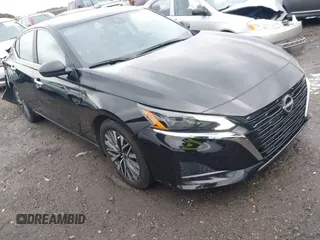 2024 Nissan Altima SV with VIN 1N4BL4DV5RN380651, listed as a IAAI auction lot 41716869 with 41,260 mi miles and . Bid and sale history available at DreamBid. Image 1.
