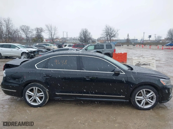 2016 Volkswagen Passat 1.8T SE w/Technology with VIN 1VWBS7A32GC050411, listed as a IAAI auction lot 41729648 with 102,574 mi miles. Bid and sale history available at carsss.com. Image 13.