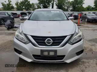 2017 Nissan Altima SV z VIN 1N4AL3AP3HC265651, wystawiony jako Copart lot #58508825 z przebiegiem 132 782 mil mil oraz Szkoda całkowita • Salvage title. Historia ofert i sprzedaży dostępna na DreamBid. Obrazek 5.