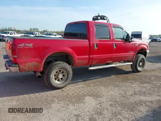 2002 Ford Super Duty F-250 XL with VIN 1FTNW21F32EA54756, listed as a IAAI auction lot 41856957 with 424,108 mi miles. Bid and sale history available at carsss.com. Image 4.