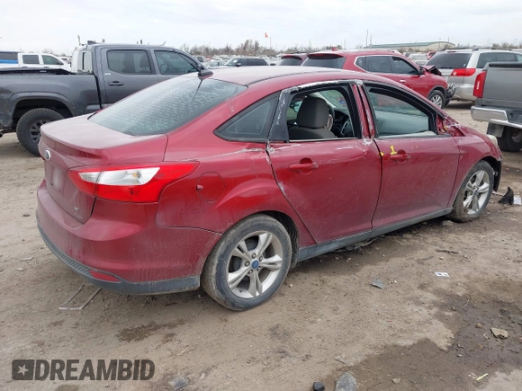 2014 Ford Focus SE with VIN 1FADP3F27EL455723, listed as a IAAI auction lot 41423868 with 96,436 mi miles. Bid and sale history available at carsss.com. Image 4.