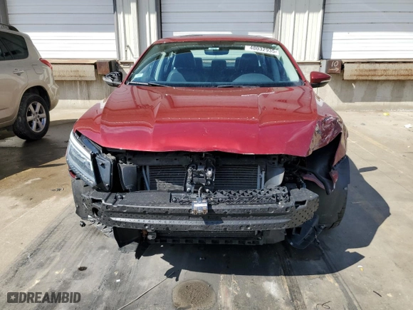 2016 Volkswagen Passat 1.8T SE w/Technology with VIN 1VWBS7A34GC060244, listed as a Copart auction lot 48032935 with 100,566 mi miles and Salvage Title. Bid and sale history available at carsss.com. Image 5.