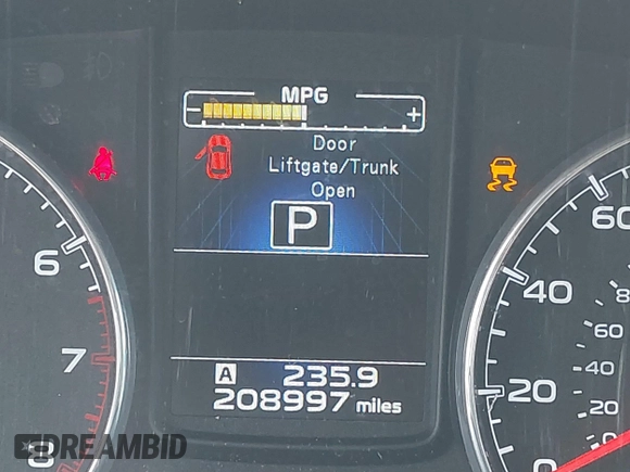2014 Subaru Outback Limited with VIN 4S4BRDLC4E2280332, listed as a IAAI auction lot 42401656 with 208,997 mi miles and . Bid and sale history available at DreamBid. Image 16.