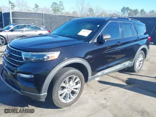2020 Ford Explorer XLT with VIN 1FMSK8DH6LGA79604, listed as a IAAI auction lot 41685528 with 65,718 mi miles. Bid and sale history available at carsss.com. Image 17.