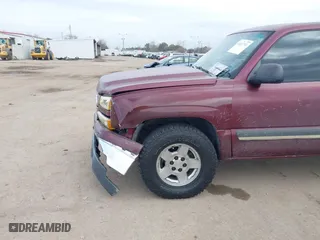 2006 Chevrolet Silverado 1500 LT1 with VIN 1GCEC19VX6Z126341, listed as a IAAI auction lot 41431701 with 265,142 mi miles. Bid and sale history available at carsss.com. Image 6.