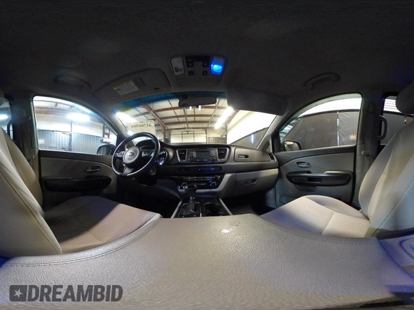 2016 Kia Sedona LX with VIN KNDMB5C10G6196316, listed as a IAAI auction lot 41766504 with 109,785 mi miles. Bid and sale history available at carsss.com. Image 18.