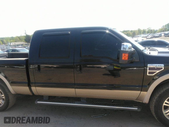 2010 Ford Super Duty F-250 SRW XL with VIN 1FTSW2BR7AEA09135, listed as a IAAI auction lot 42043169 with 185,144 mi miles. Bid and sale history available at carsss.com. Image 13.