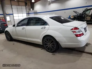 2009 Mercedes-Benz S-Class 5.5L V8 with VIN WDDNG71X79A244831, listed as a Copart auction lot 45943875 with 152,425 mi miles and Salvage Title. Bid and sale history available at carsss.com. Image 2.