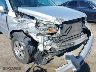 2008 Honda Pilot SE with VIN 5FNYF28318B022789, listed as a IAAI auction lot 41883657 with 129,059 mi miles. Bid and sale history available at carsss.com. Image 6.