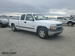 1999 Chevrolet Silverado 1500 LS with VIN 2GCEC19W6X1236726, listed as a Copart auction lot 48335755 with 180,111 mi miles and Salvage Title. Bid and sale history available at carsss.com. Image 10.