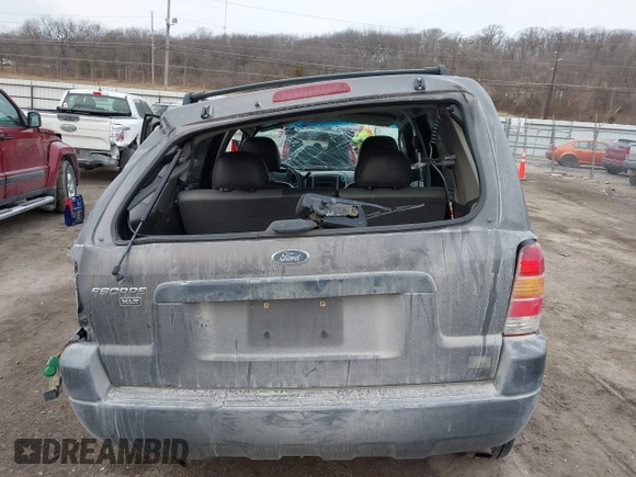2004 Ford Escape XLT with VIN 1FMCU93104KA88855, listed as a IAAI auction lot 41433173 with 136,355 mi miles and . Bid and sale history available at DreamBid. Image 17.